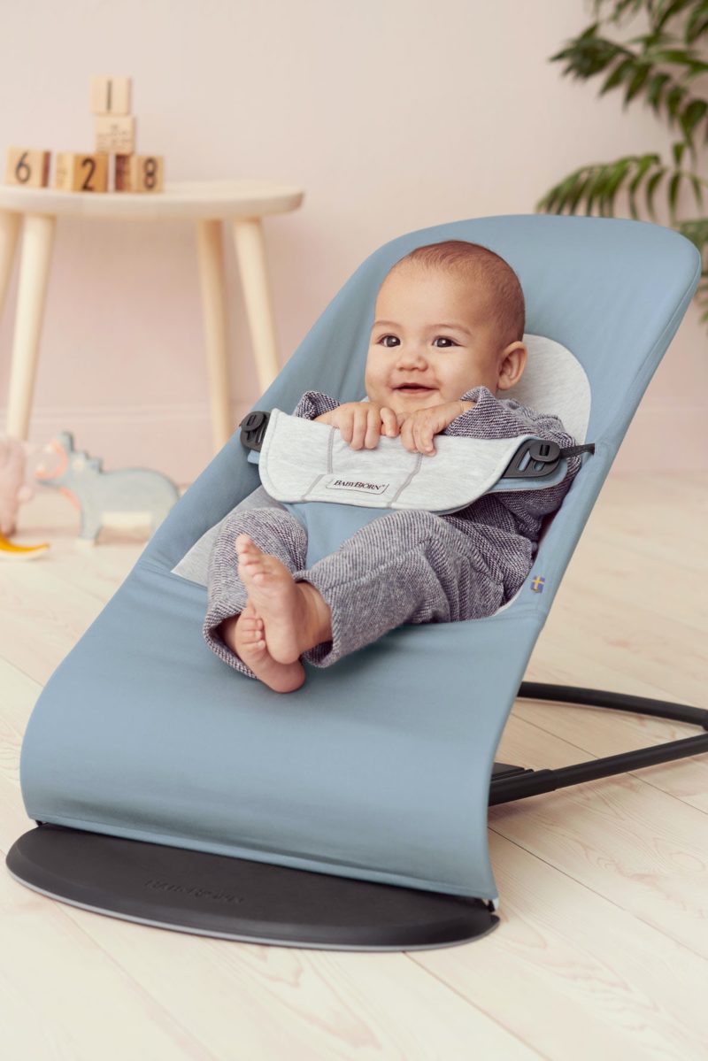 Transat Bliss en coton BabyBjörn bleu nuit - Baby Björn